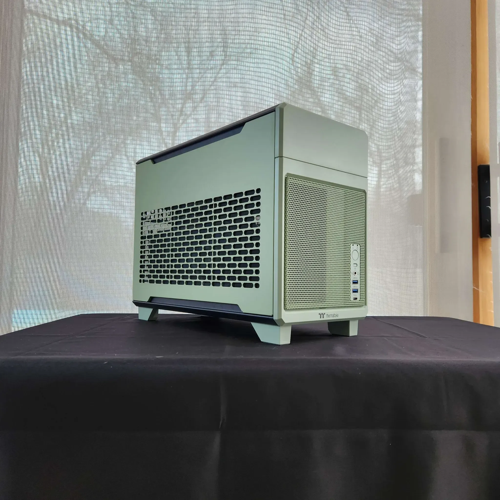 RTX 5070 | Ryzen 7 7700 | 32GB DDR5 | 2TB NVMe | WiFi | SFF - Image 2